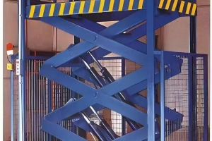 剪叉式升降貨梯