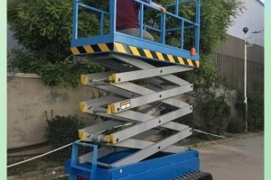 全自行升降機(jī)